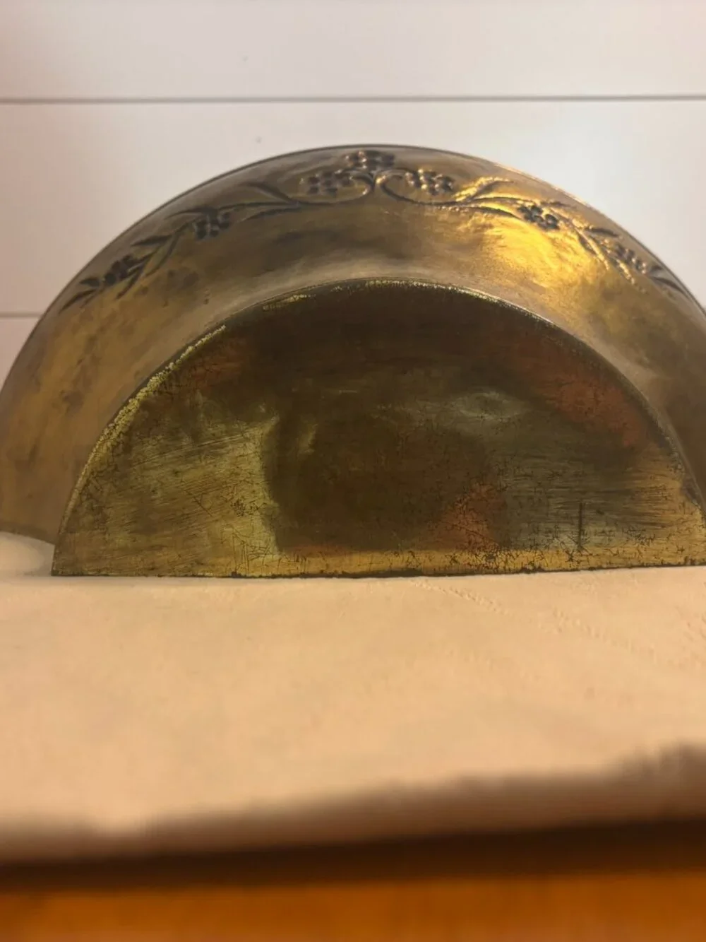 VTG Faux Brass Wall Pocket Planter Embossed Floral Motif Decor